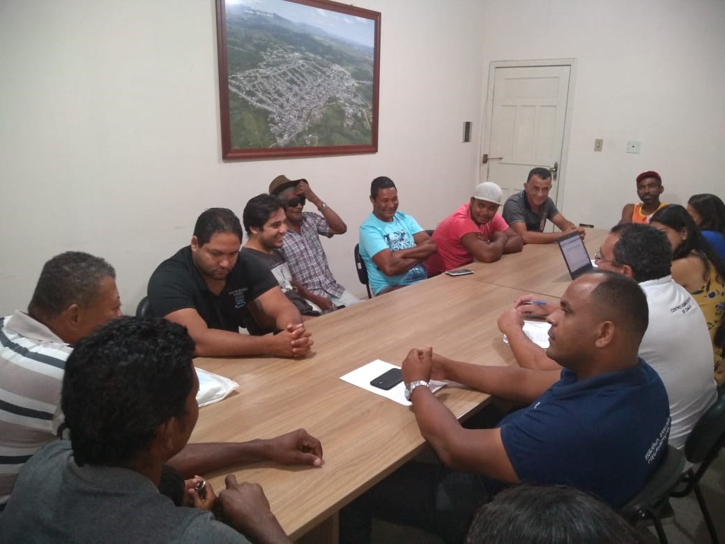 Camacã: Agricultores e representantes do Município se reúnem para instruções da Chamada Pública do PNAE e PAA